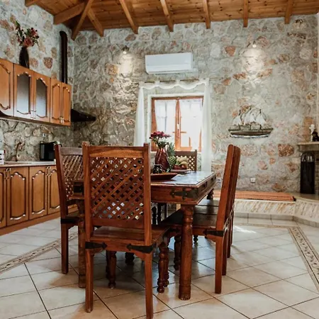 Βίλα Aigli Δρέπανο