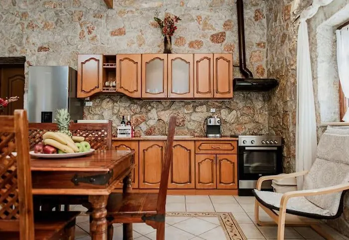 Aigli * Δρέπανο